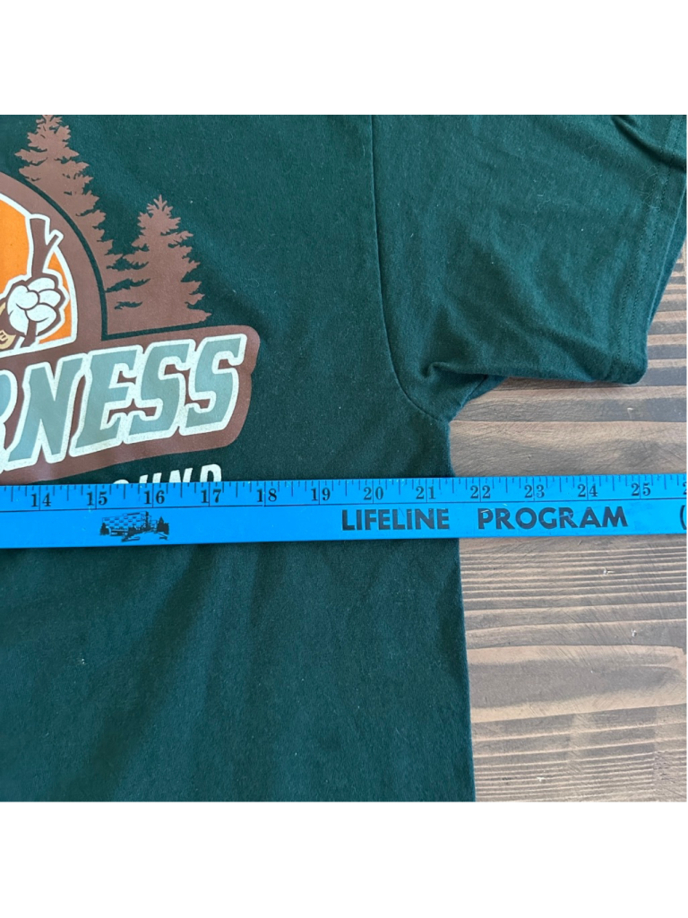 Disney Fort Wilderness Happy Camper Tee Mens L Green Graphic Camping Shirt - Picture 6 of 7